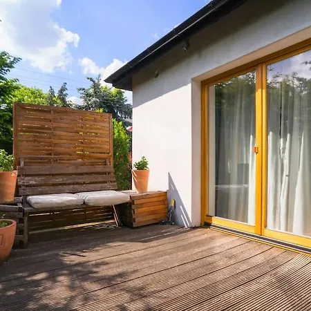 וילה Dom Z Ogrodem Blisko Centrum *